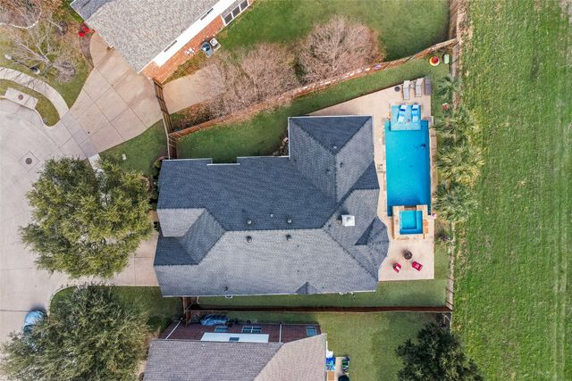 2435 Beachview Drive, Grand Prairie, TX 75054