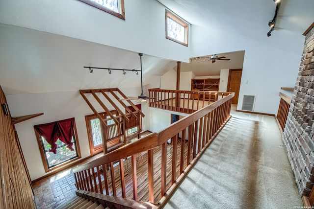 15439 River Bnd, San Antonio, TX 78247