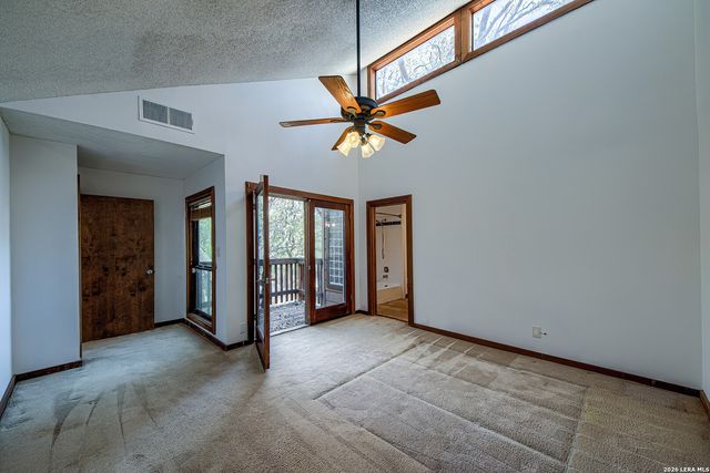 15439 River Bnd, San Antonio, TX 78247