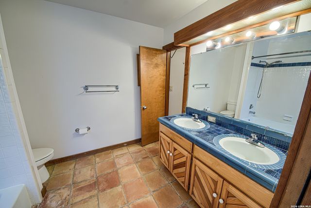 15439 River Bnd, San Antonio, TX 78247