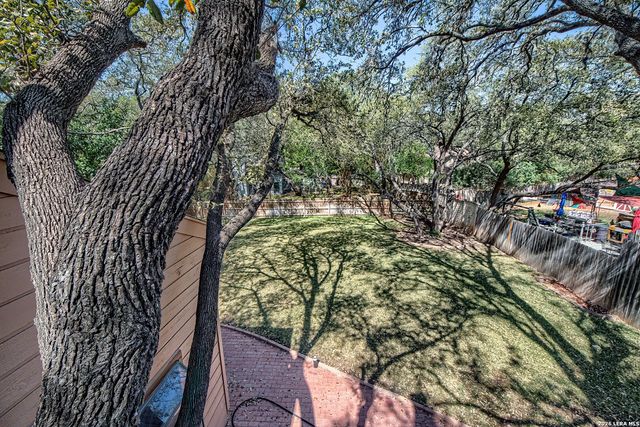 15439 River Bnd, San Antonio, TX 78247