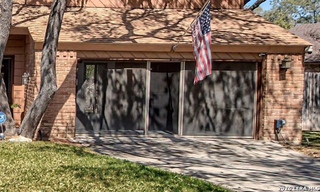 15439 River Bnd, San Antonio, TX 78247