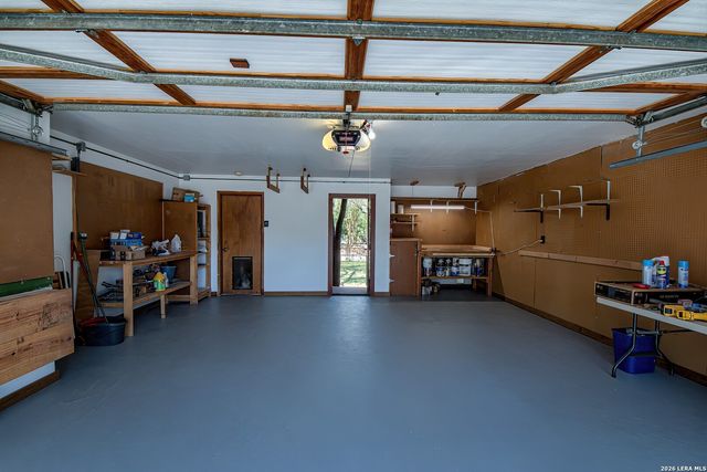 15439 River Bnd, San Antonio, TX 78247