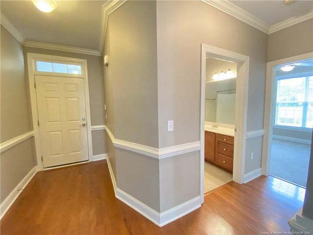 411 Gallery Drive 201, Spring Lake, NC 28390