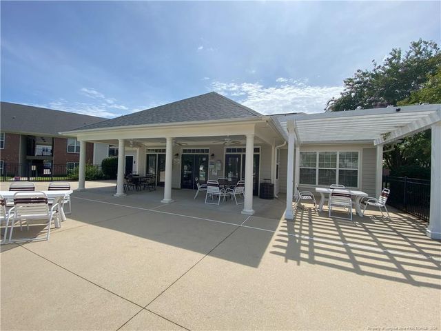 411 Gallery Drive 201, Spring Lake, NC 28390