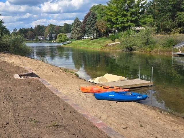 8778 Edgewater Drive, Stanwood, MI 49346