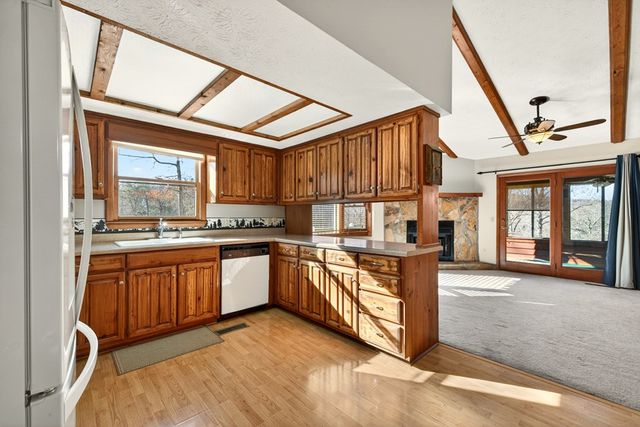 699 Mcridge Road, Hiawassee, GA 30546