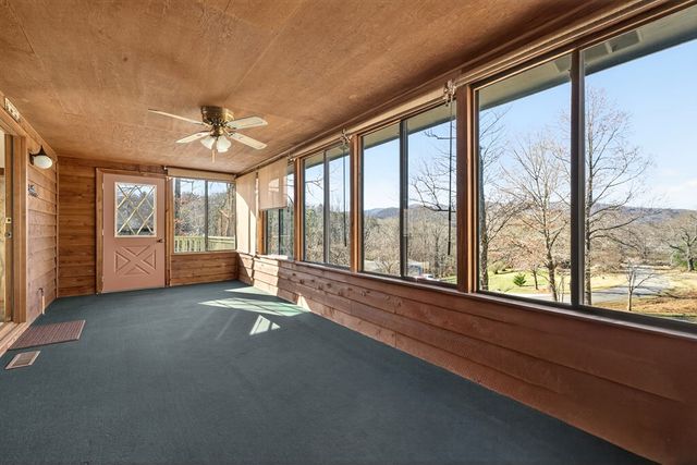 699 Mcridge Road, Hiawassee, GA 30546