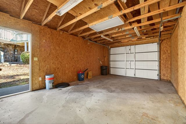 699 Mcridge Road, Hiawassee, GA 30546