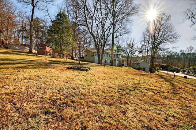 699 Mcridge Road, Hiawassee, GA 30546