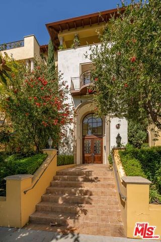 10617 EASTBORNE Avenue PH2, Los Angeles, CA 90024