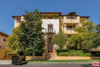 10617 EASTBORNE Avenue PH2, Los Angeles, CA 90024