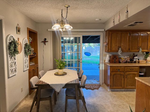 3804 Thompson Avenue, Selma, CA 93662