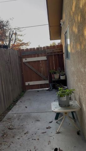 3804 Thompson Avenue, Selma, CA 93662