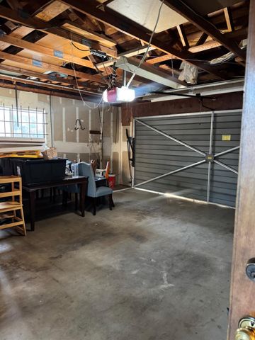 3804 Thompson Avenue, Selma, CA 93662