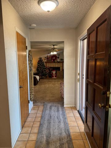 3804 Thompson Avenue, Selma, CA 93662