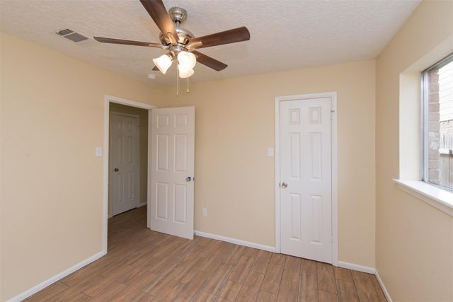 5046 Spring Forest Drive, Houston, TX 77091