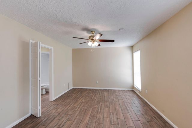 5046 Spring Forest Drive, Houston, TX 77091