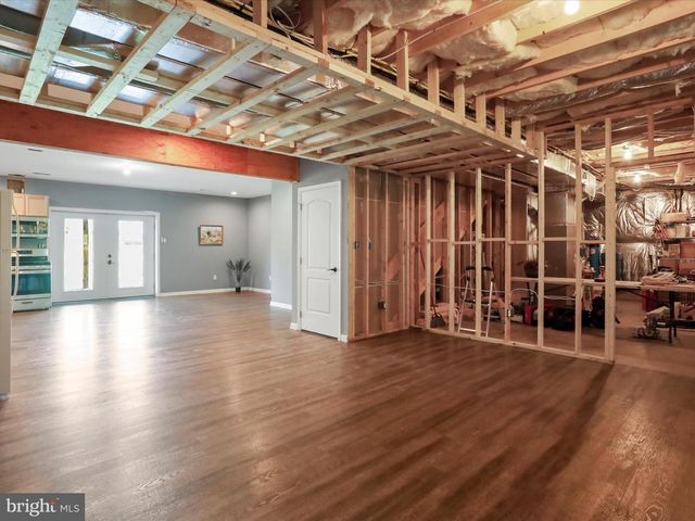 470 FRYS LN, Charles Town, WV 25414