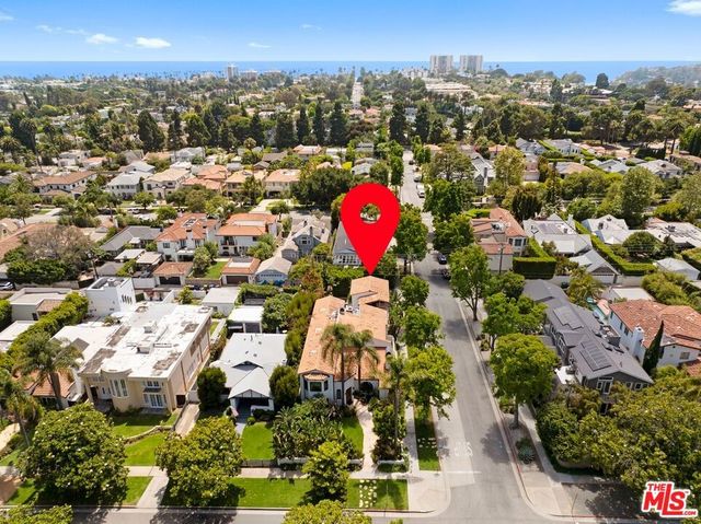 402 11th Street, Santa Monica, CA 90402
