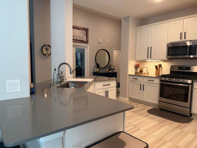 311 Shiraz Drive, Alvin, TX 77511