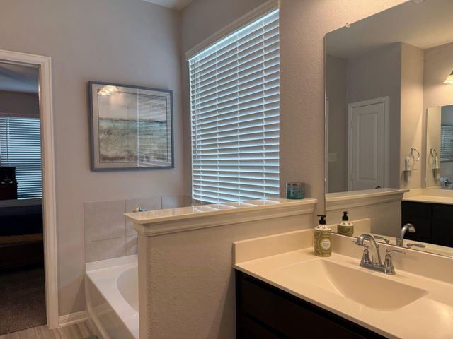 311 Shiraz Drive, Alvin, TX 77511