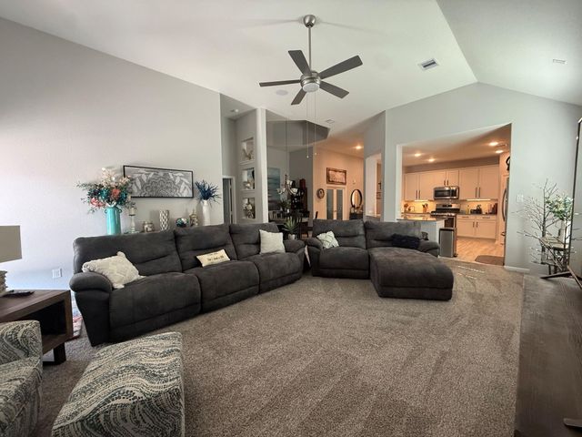 311 Shiraz Drive, Alvin, TX 77511