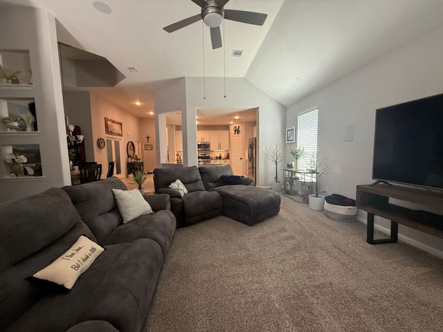 311 Shiraz Drive, Alvin, TX 77511
