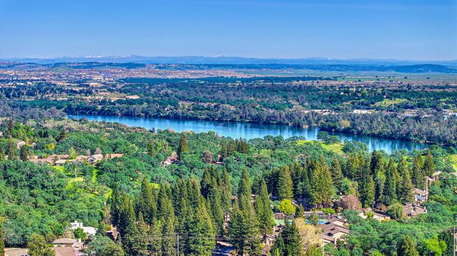 4198 Riva Ridge Dr, Fair Oaks, CA 95628