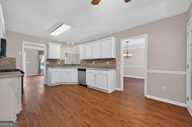 73 Cross Pointe Court, Hiram, GA 30141