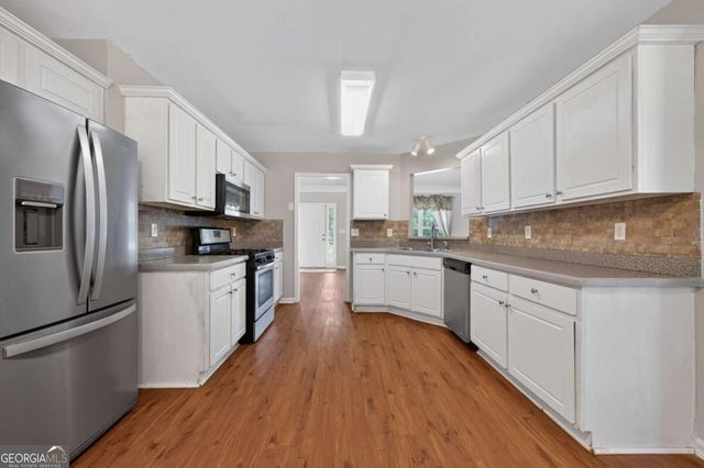 73 Cross Pointe Court, Hiram, GA 30141
