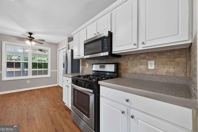 73 Cross Pointe Court, Hiram, GA 30141