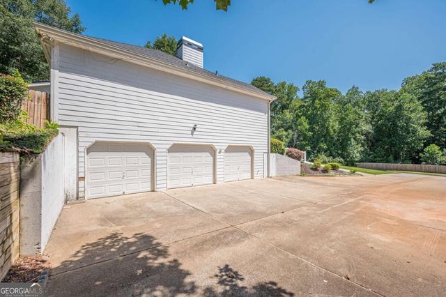 73 Cross Pointe Court, Hiram, GA 30141