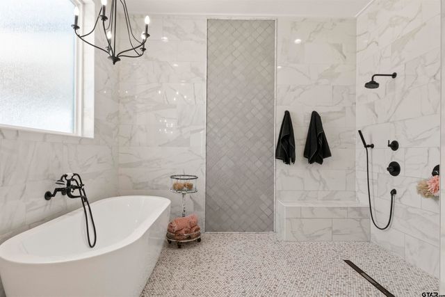 11039 NE FM 607, Brownsboro, TX 75756