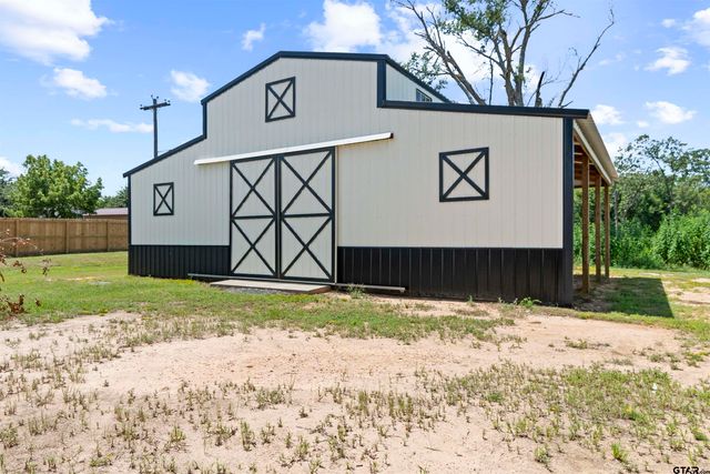 11039 NE FM 607, Brownsboro, TX 75756