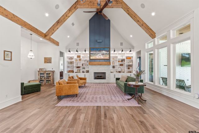 11039 NE FM 607, Brownsboro, TX 75756