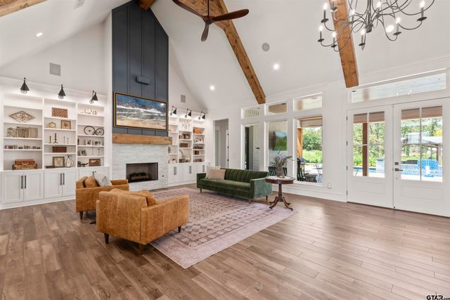 11039 NE FM 607, Brownsboro, TX 75756