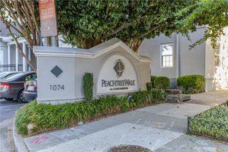 1074 Peachtree Walk NE B418, Atlanta, GA 30309