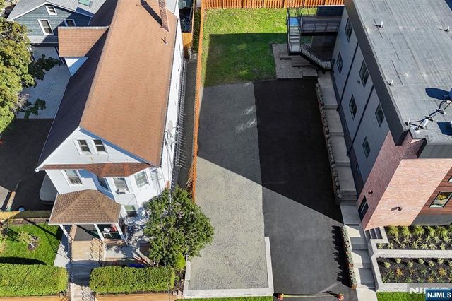 246 248 Cortlandt 1, Belleville, NJ 07109