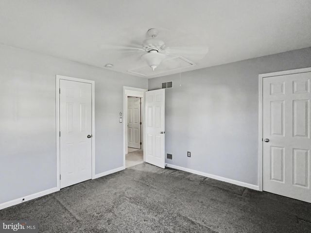 3025 SOLAR DR, Dover, PA 17315