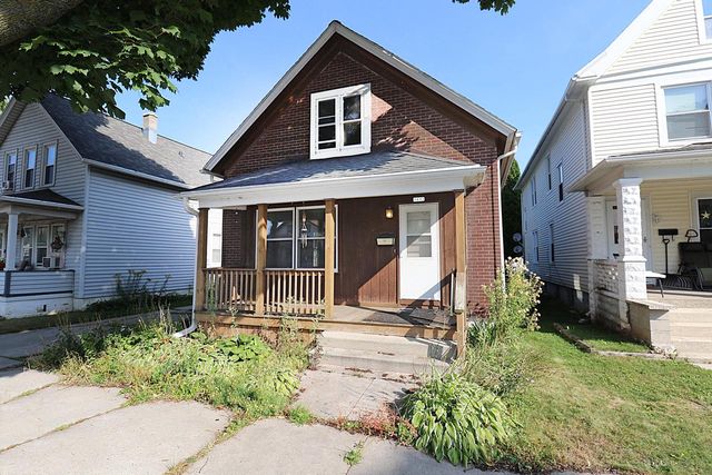 1412 Lincoln AVENUE, Sheboygan, WI 53081