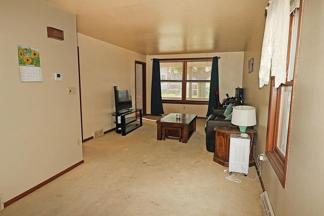 1412 Lincoln AVENUE, Sheboygan, WI 53081