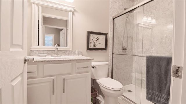 144 SE 250 Road, Warrensburg, MO 64093