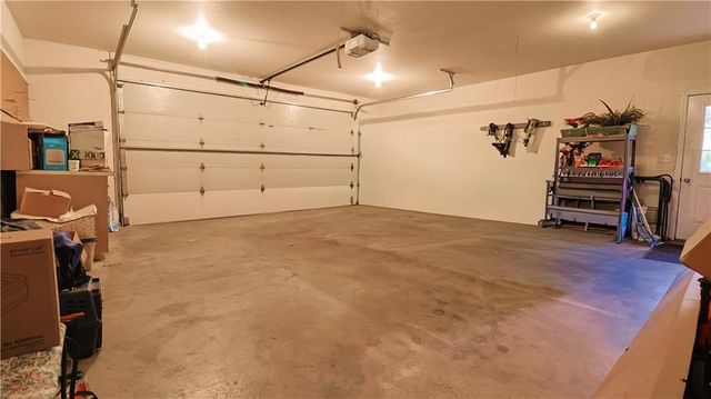 144 SE 250 Road, Warrensburg, MO 64093