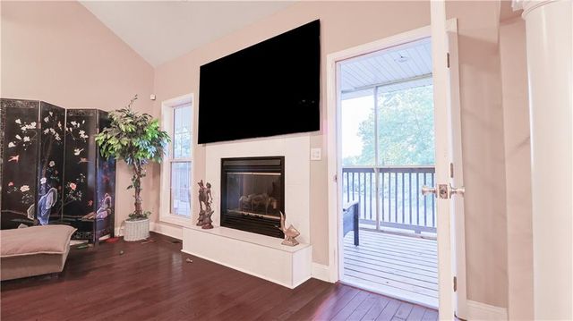 144 SE 250 Road, Warrensburg, MO 64093