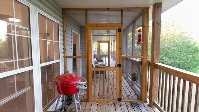 144 SE 250 Road, Warrensburg, MO 64093