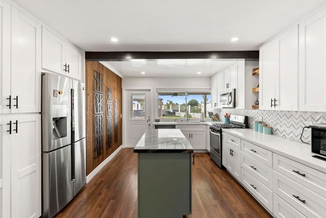 3863 Mount Ainsworth Avenue, San Diego, CA 92111