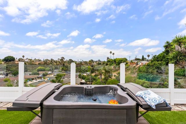 3863 Mount Ainsworth Avenue, San Diego, CA 92111
