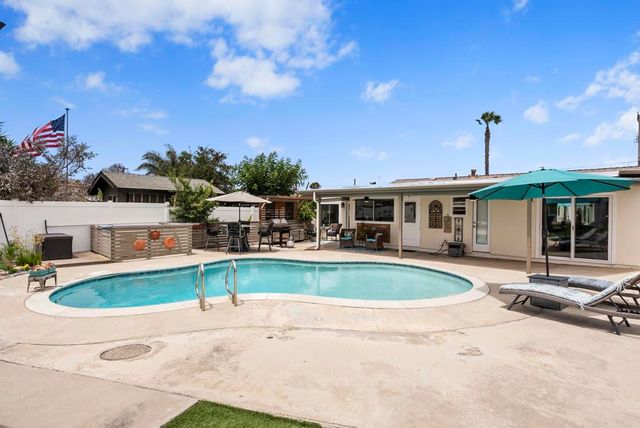 3863 Mount Ainsworth Avenue, San Diego, CA 92111