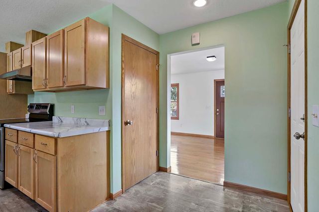 5818 Xerxes Avenue S, Edina, MN 55410